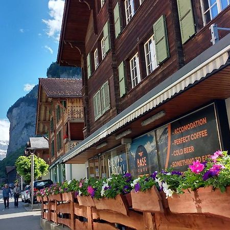 Ferienwohnung Base Cafe Lauterbrunnen Exterior foto